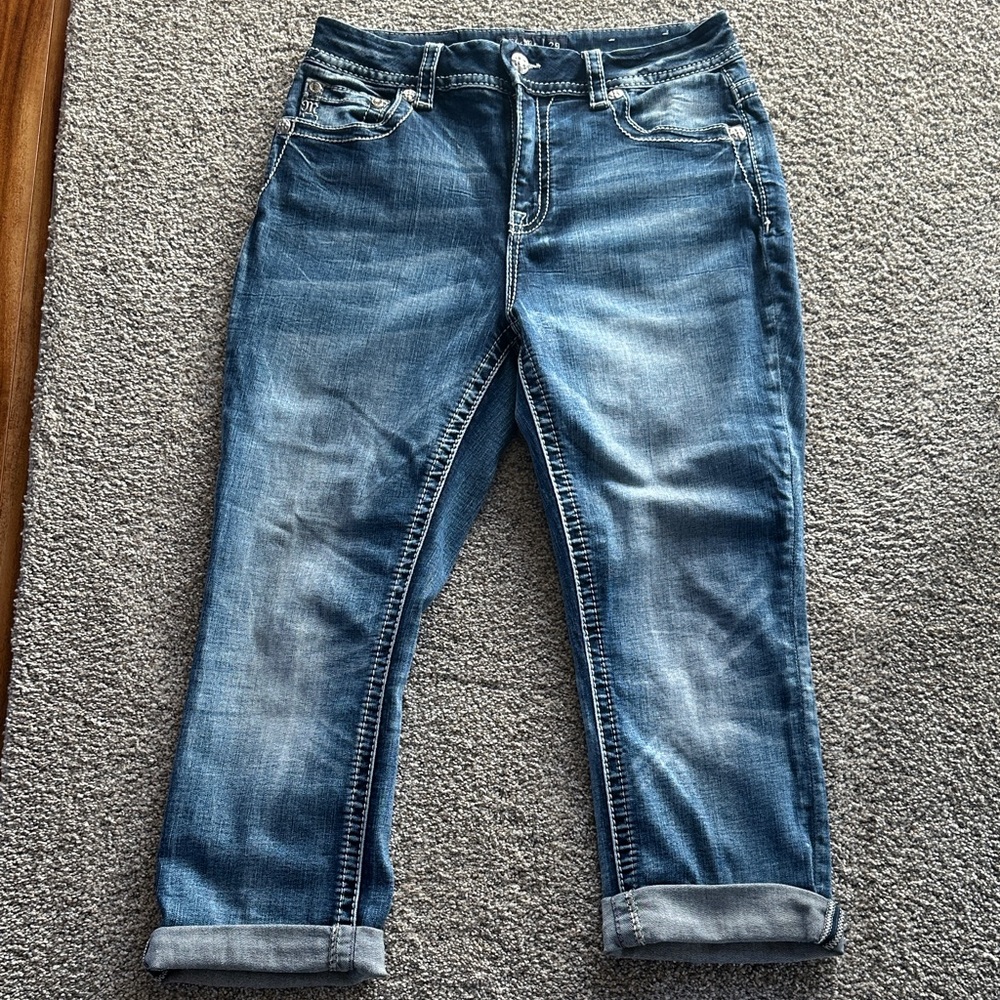 Miss Me Medium Wash Blue Curvy Crop Capri Jeans with Embellished Back Pockets